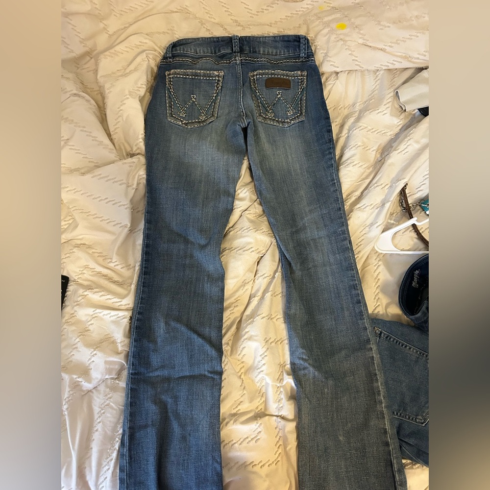 Wrangler Women's Blue Boot Cut Jeans - Picture 2 of 3
